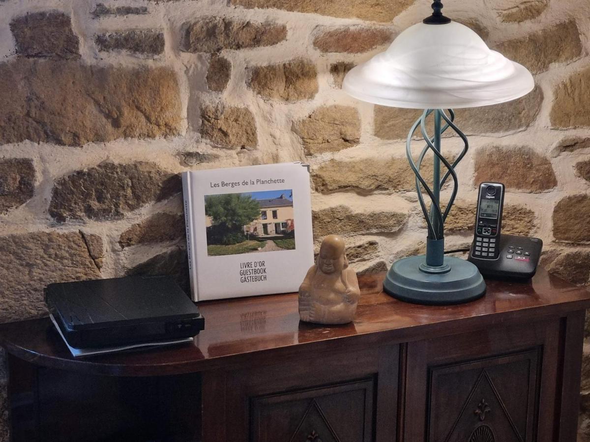 Les Berges De La Planchette Bed & Breakfast Yvignac-la-Tour Dış mekan fotoğraf
