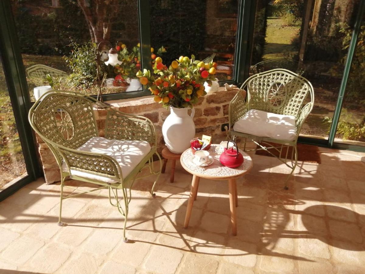 Les Berges De La Planchette Bed & Breakfast Yvignac-la-Tour Dış mekan fotoğraf
