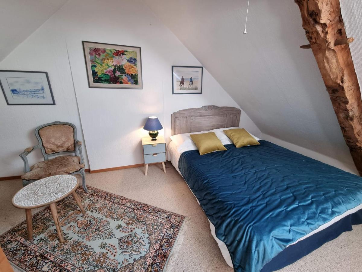 Les Berges De La Planchette Bed & Breakfast Yvignac-la-Tour Oda fotoğraf