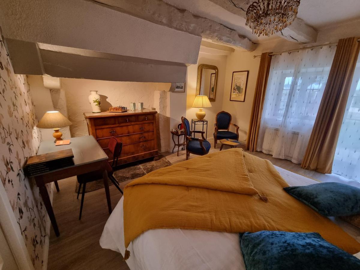 Les Berges De La Planchette Bed & Breakfast Yvignac-la-Tour Dış mekan fotoğraf