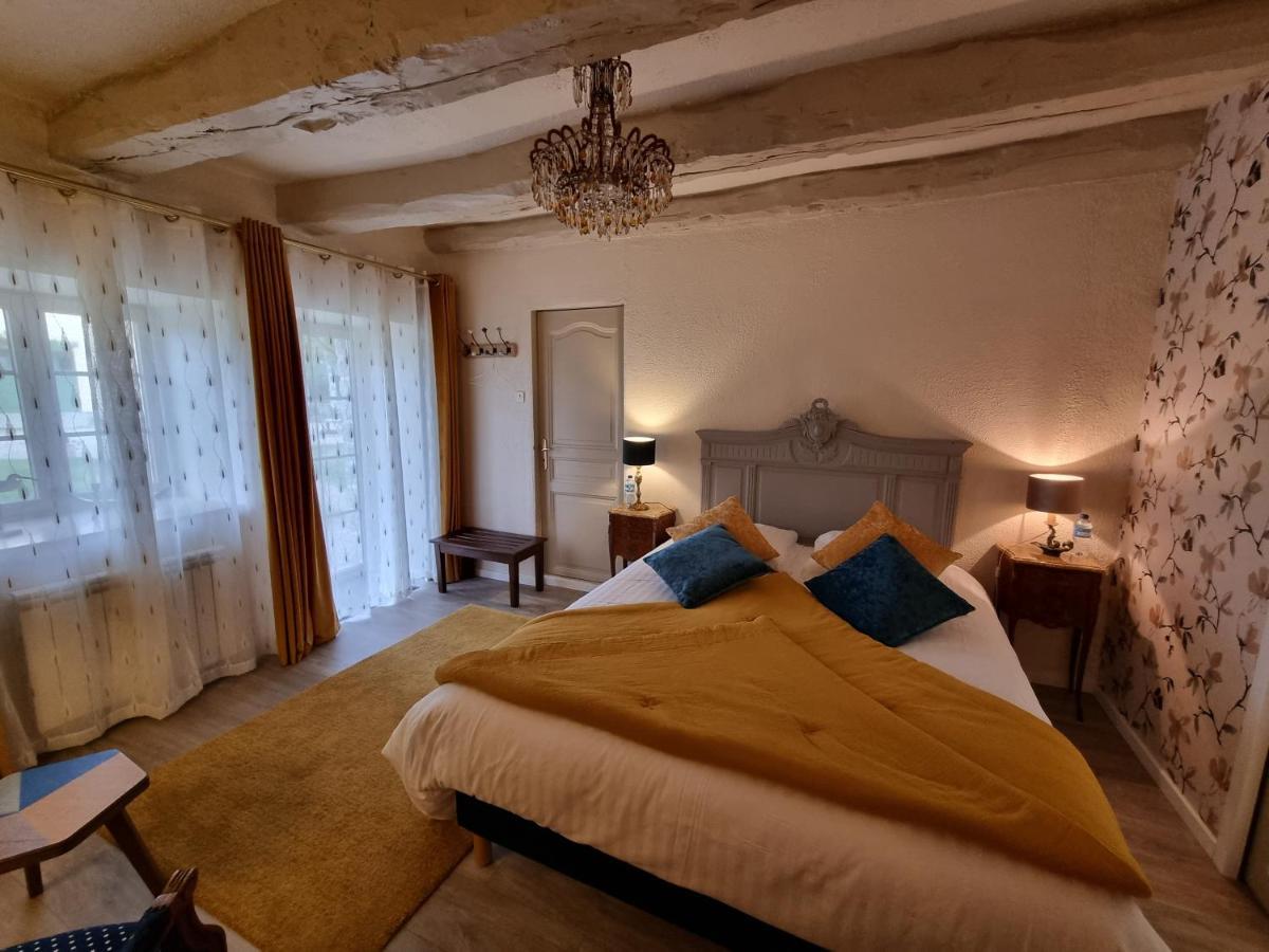 Les Berges De La Planchette Bed & Breakfast Yvignac-la-Tour Dış mekan fotoğraf