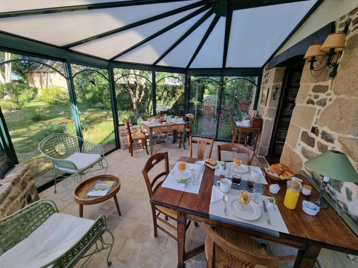 Les Berges De La Planchette Bed & Breakfast Yvignac-la-Tour Dış mekan fotoğraf