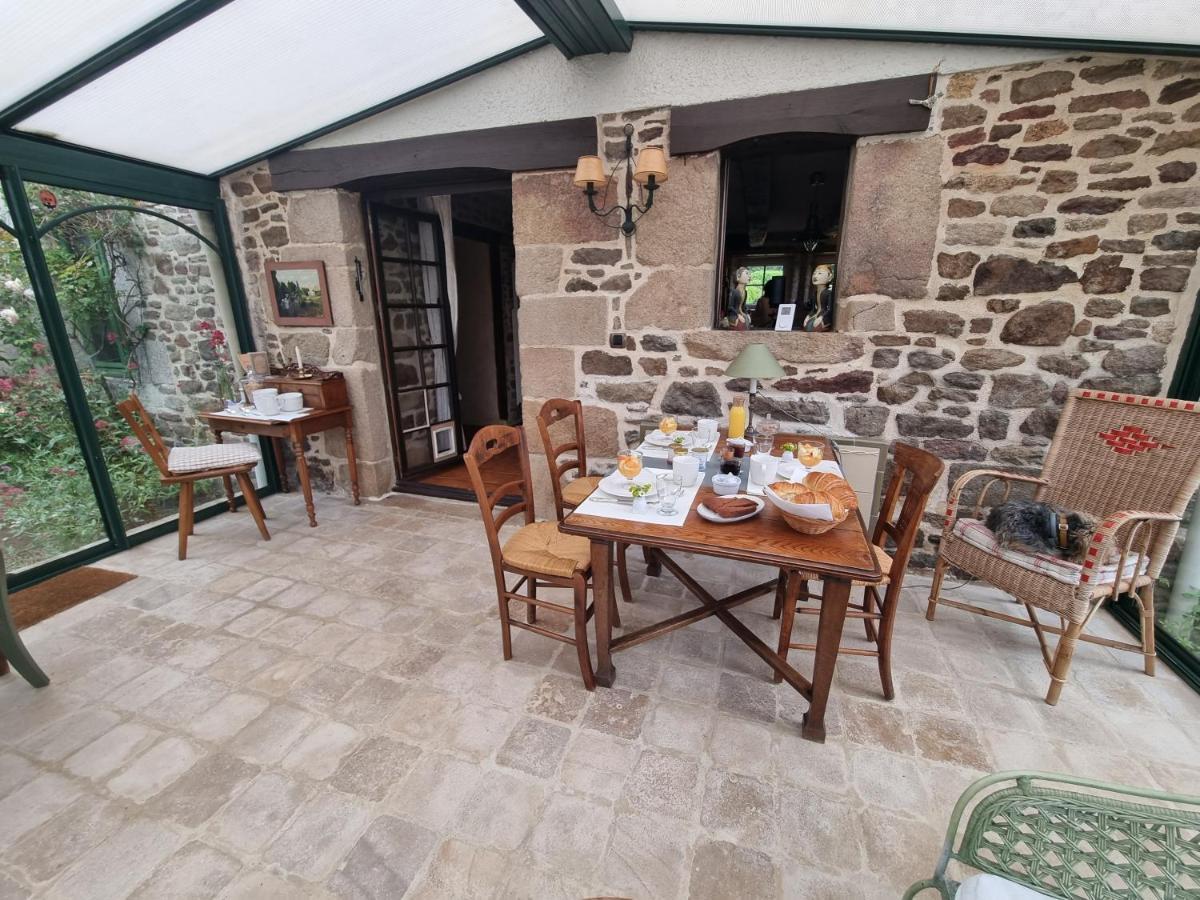 Les Berges De La Planchette Bed & Breakfast Yvignac-la-Tour Dış mekan fotoğraf